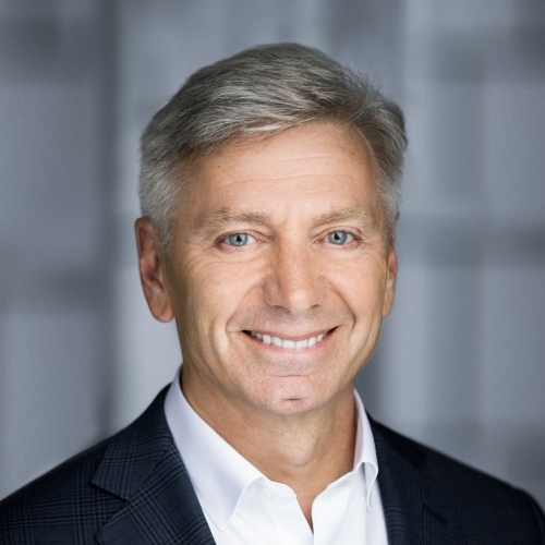 2021 Winner: 
Gay Huey Evans ’76